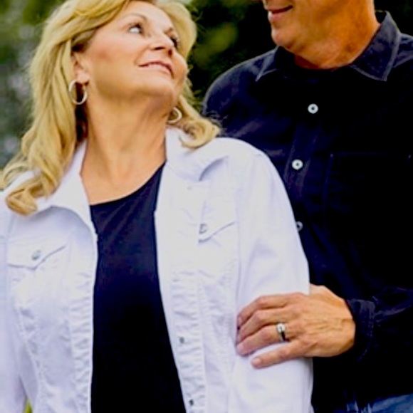 Meet your Posher, Andrea jameson - Picture 12 of 16